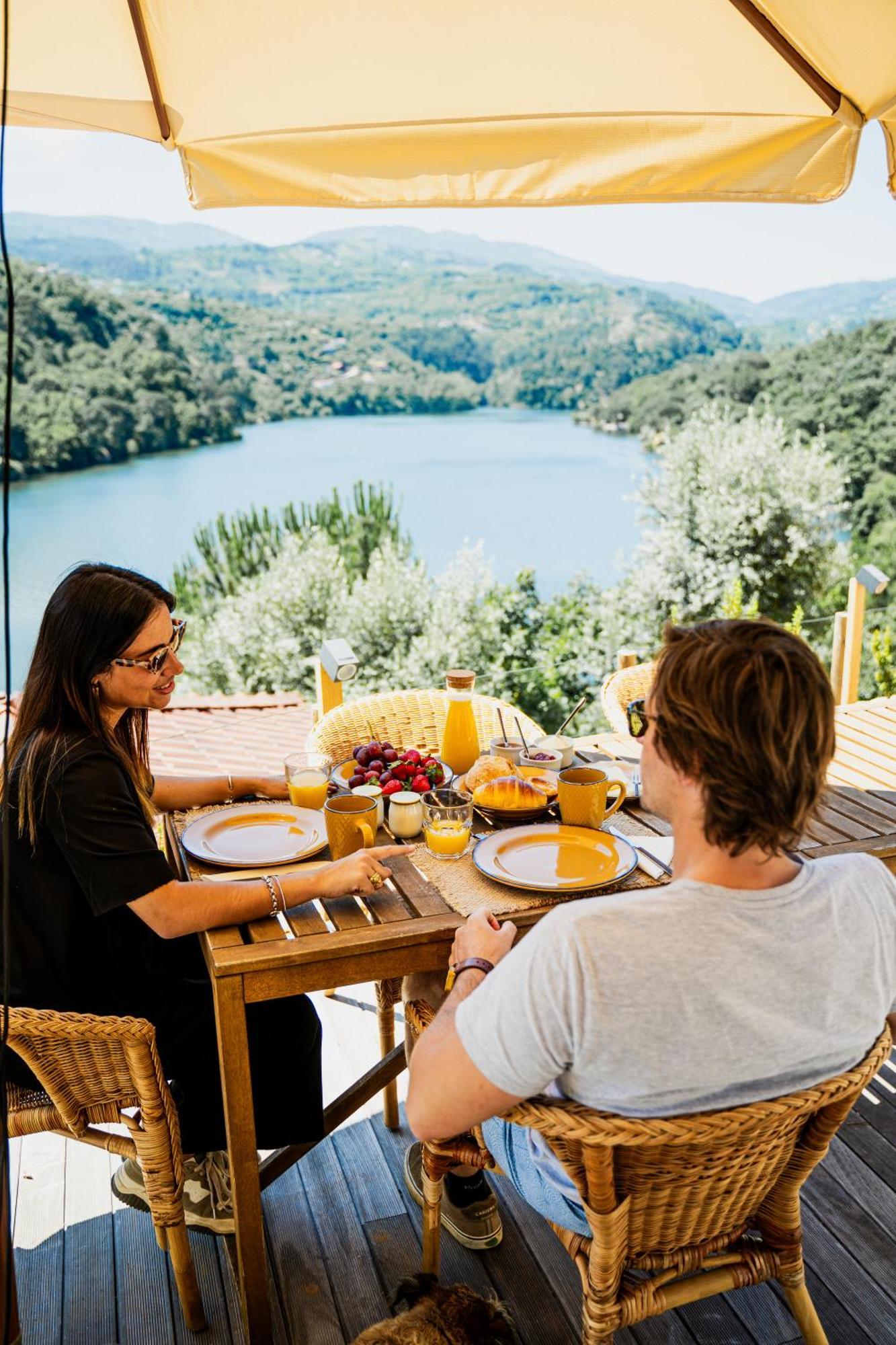 Quinta Da Ribeirinha - Douro River Pacos de Gaiolo